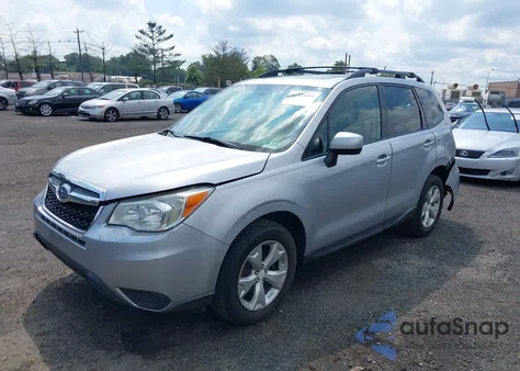 2015 Subaru Forester 2.5I Premium z USA, uszkodzony, nr VIN JF2SJAFC2FH478316